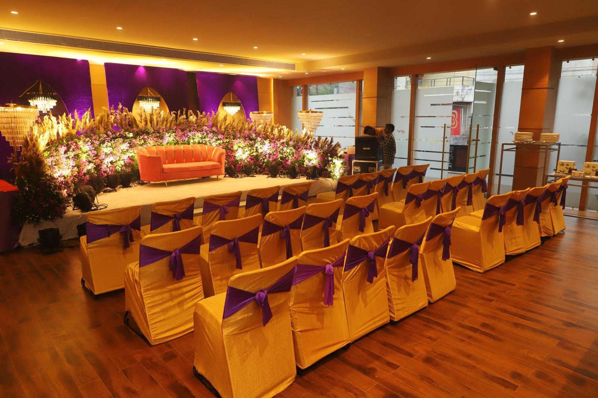 Alba Inn, Vijay Nagar Indore Exterior photo